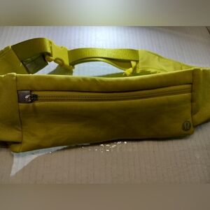 Lululemon Athletica Fast & Free Slim Running Belt Bag Fanny Pack Adjustable Bag